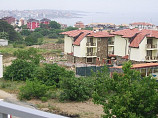 Das dreistöckige Haus, Wohnfläche 200 m², 2 km von Sozopol, zum Meer