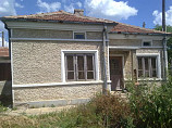 house 4 rooms, bathroom, land 1100 sq.m., 20 km. from  Black Sea