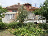 Haus 100 qm, 3 Schlafzimmer, Badezimmer, Grundstück 1000 qm, 9 km. von Karnobat