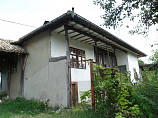 Haus 80 qm, 4 Zimmer, Keller, Grundstück 3500 qm, 20 km. von Popovo