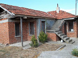 Haus 57 qm, 4 Zimmer, WC, Grundstück 1300 qm, 19 km. von Karnobat
