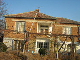 Haus 104 qm, 4 Zimmer, 900 qm Grundstück, 24 km. von Karnobat