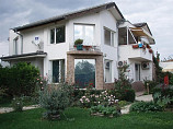 Haus 245 qm, 5 Schlafzimmer, 3 Badezimmer, Waschanlage, Land 965 qm, 3 km. zum Meer