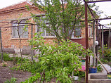 Maison 92 m², 2 chambres, terrain 1300 m², 10 km. de Karnobat