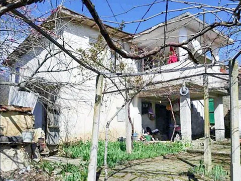 Меблированный дом 80 кв.м., участок 2000 кв.м., до моря 30 км.