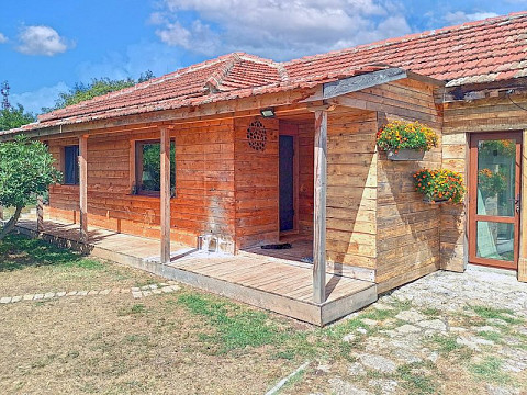 132 sqm 3 bed furnished house, 870 sqm land, popular village, 25 km to Varna and the sea