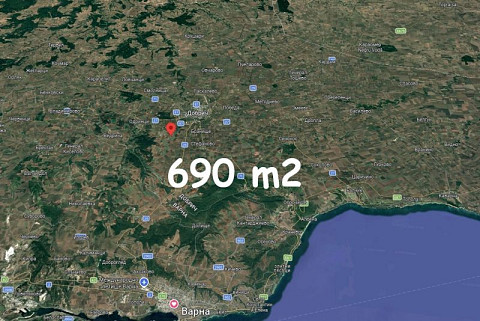 Участок под застройку площадью 690 кв.м., вода и электричество на границе, 7 км до города Добрич, 47 км до моря