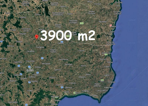 Дом площадью 80 кв.м, требующий ремонта, земельный участок 3900 кв.м, 20 км до города Генерал-Тошово.