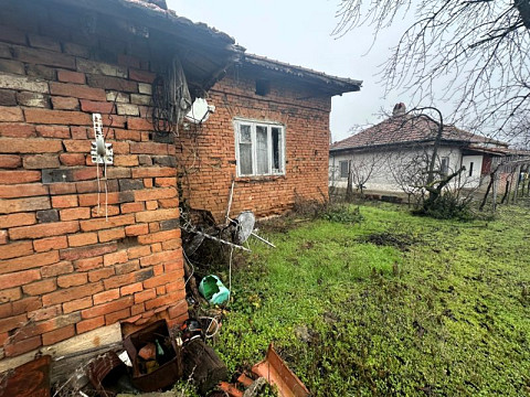Дом площадью 120 кв.м, земельный участок 1500 кв.м, престижный поселок, 10 км до Дуная.