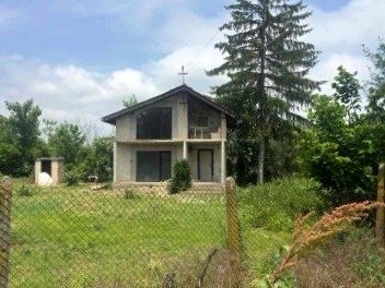 Maison de 92 m², terrain de 1200 m², à 15 km de la ville de Razgrad