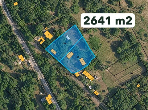 2 старых дома, участок 2600 кв.м., рядом 2 водохранилища, 30 км до Варны