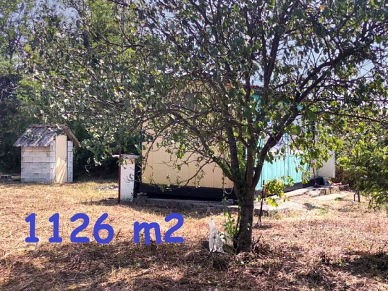 950 sqm building plot, water and electricity connected, prefered village, 9 km to Dobrich, 49 km to sea