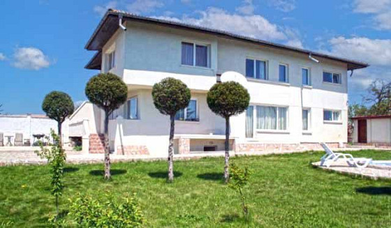 420 sqm furnished house, 1000 sqm land, saught-after village, 10 km to Varna, 20 km to sea