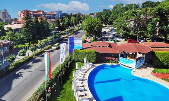 Appartement meublé de 80 m² avec 1 chambre, à Sunny Beach, à 400 m de la mer.