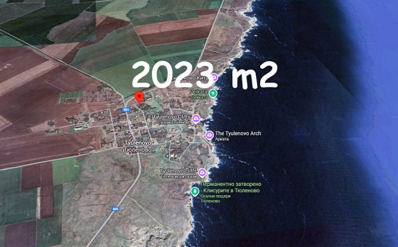 Земельный участок под застройку площадью 2023 кв.м, водоснабжение и электричество на границе, 300 м до моря.