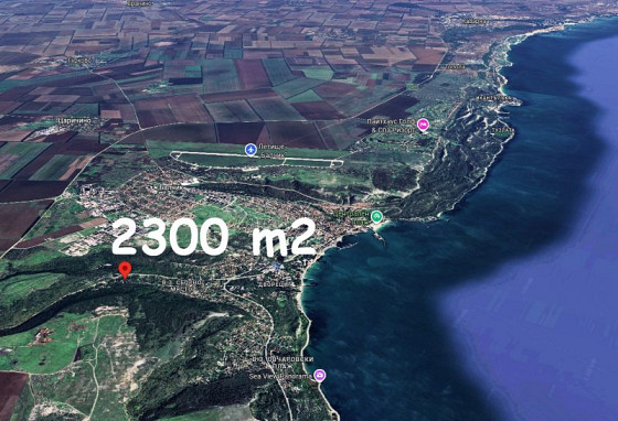 Земельный участок под застройку площадью 2300 кв.м, водоснабжение и электричество подведены к участку, расположен в вилловом районе Балчика, в 2 км от моря.
