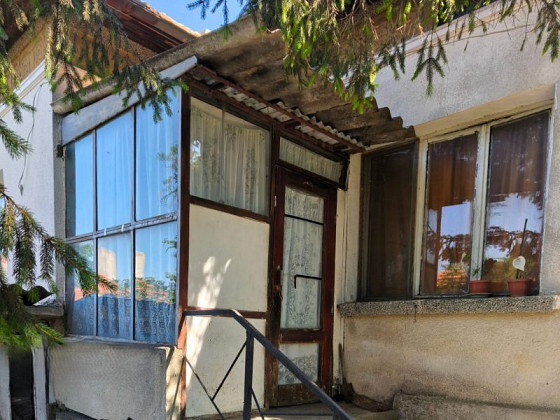 Maison de 90 m², terrain de 460 m², à 40 km de la mer