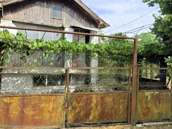 50 sqm house, 1400 sqm land, 10 km to Dobrich, 50 km to sea