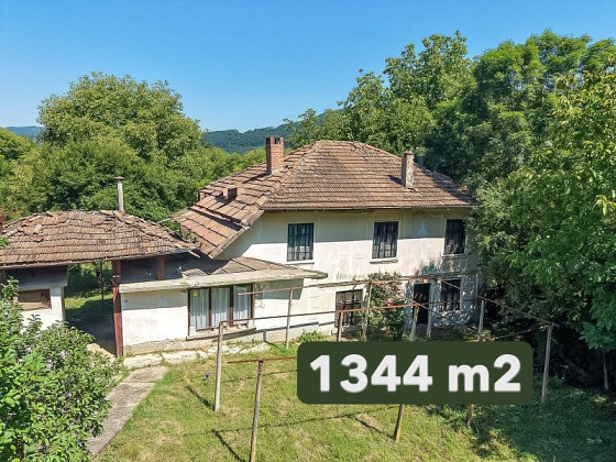 Maison de 3 chambres, terrain de 1344 m², région de Veliko Tarnovo