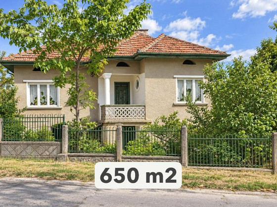 Дом 90 кв.м, участок 650 кв.м, 7 км до города Криводол, 15 км до города Монтана.