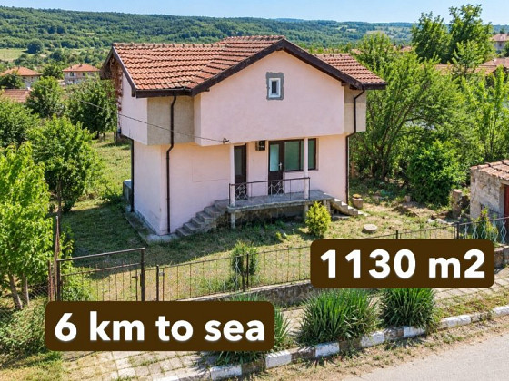 Дом с 3 спальнями, участок 1130 кв.м, 6 км до моря.
