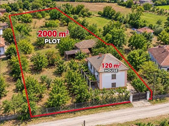 Maison authentique de 120 m², terrain de 2000 m², charmant village, à 20 km de la ville de Tatgovishte