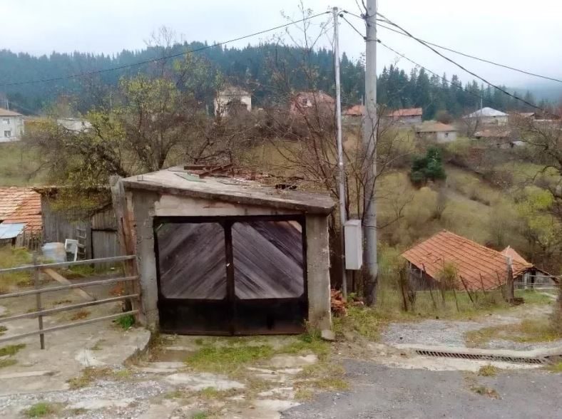 Belle propriété de montagne, meublée, avec salle de bain, belle vue, province de Smolyan — photo 3
