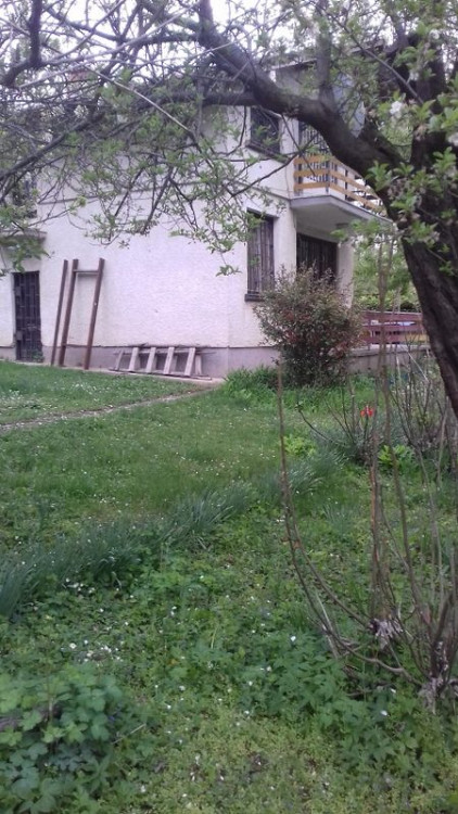 Cozy 2-storey villa in picturesque village, 3-bed, 1 bath, 910 sq.m. garden, Sofia Area — photo 3