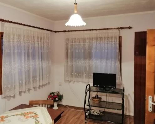 75 кв.м дом, 1 спальня, 450 кв.м сад, 45 м от Каварна, — фото 3