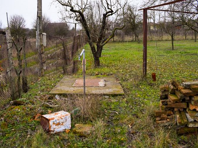 1660 sqm building plot, water and electricity in the plot, 60 fruit trees, 23 km to sea — photo 2