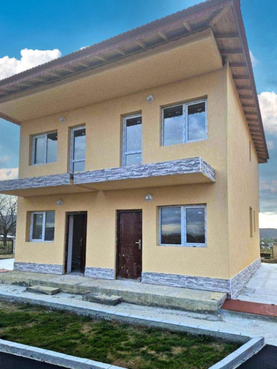 Maison neuve mitoyenne de 70 m², vue mer, à 300 m des plages — photo 2