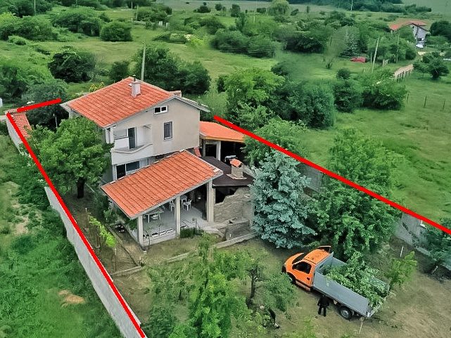 Дом площадью 130 кв.м., 4 спальни, 3 ванные комнаты, меблирован, 5 км до пляжа. — фото 2