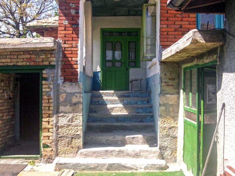 105 sqm house, new roof, 3000 sqm land, 60 km to sea — фото 2