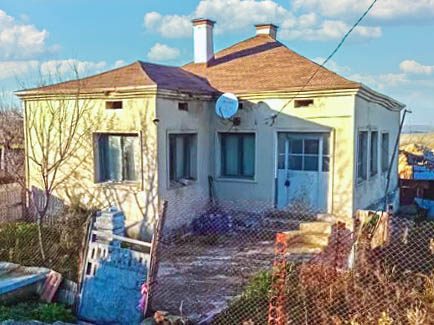 Дом 70 кв.м., участок 1800 кв.м., 15 км до Добрича, 55 км до моря — фото 1