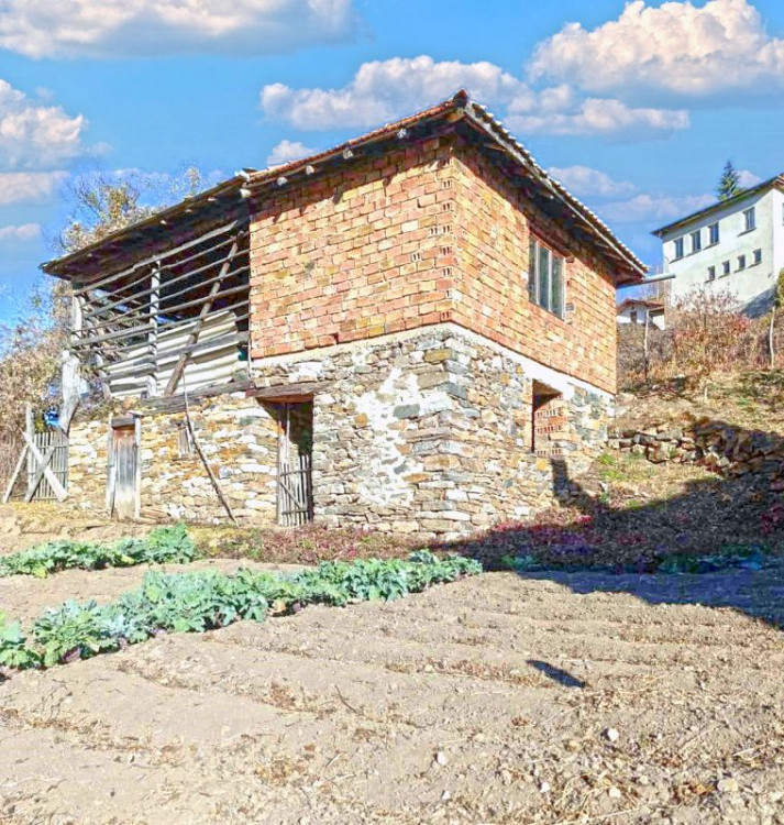 Maison en pierre de 102 m² sur 2 étages, terrain de 603 m², vue magnifique, montagne Rhodopes, à 25 km de la ville de Smolyan — photo 3