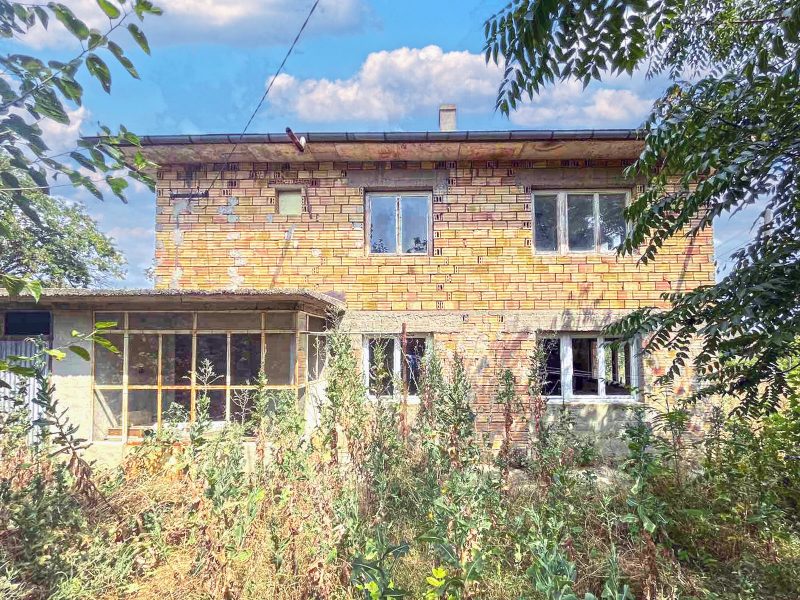 Двухэтажный дом площадью 300 кв. м, участок 900 кв. м, престижная деревня, 60 км до моря — фото 3