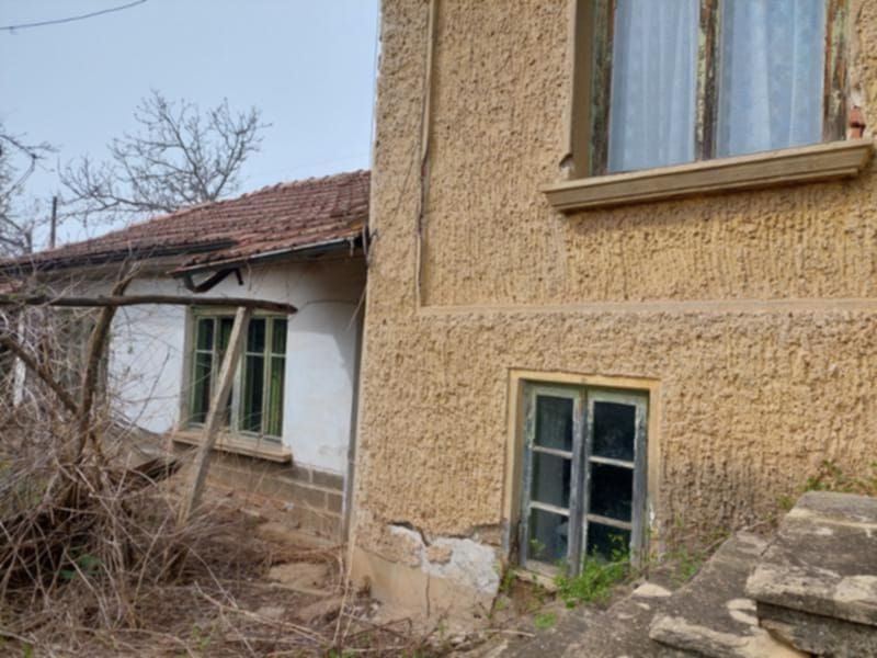 Старый двухэтажный деревенский дом с большим собственным садом всего в 30 км от Велико Тырново — фото 2