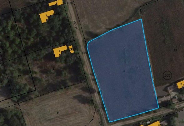Terrain constructible de 4067 m², eau et électricité à la frontière, à 16 km de la mer — photo 1