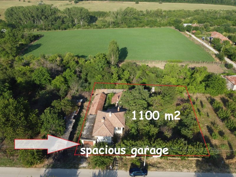 100 sqm 3 bed house, 1100 sqm land, prefered village, 9 km to Danube — photo 1