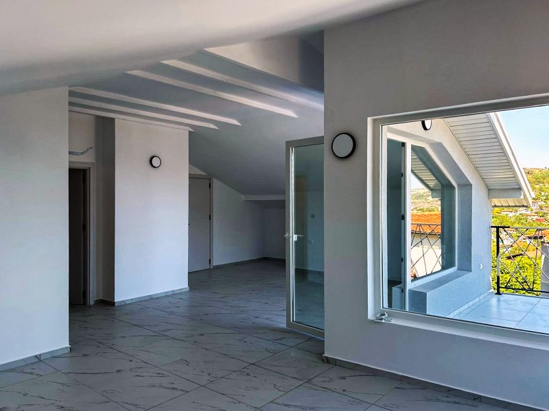 Maison de charme neuve de 218 m², terrain de 500 m², jolie vue mer, à 2 km des plages — photo 2