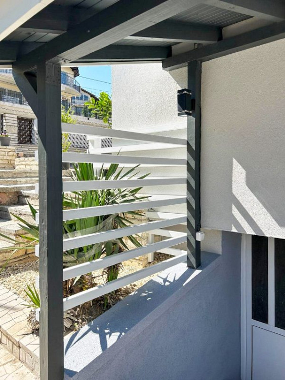 Maison de charme neuve de 218 m², terrain de 500 m², jolie vue mer, à 2 km des plages — photo 3