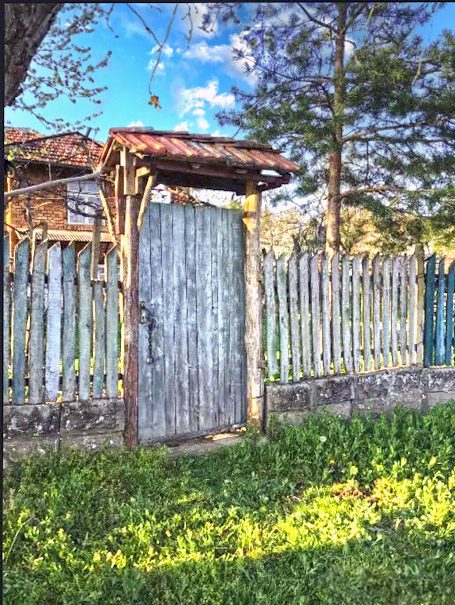 Дом площадью 100 кв.м. с 3 спальнями, участок 1900 кв.м., экологически чистый район, 20 км от города Кубрат, 40 км от города Русе — фото 2