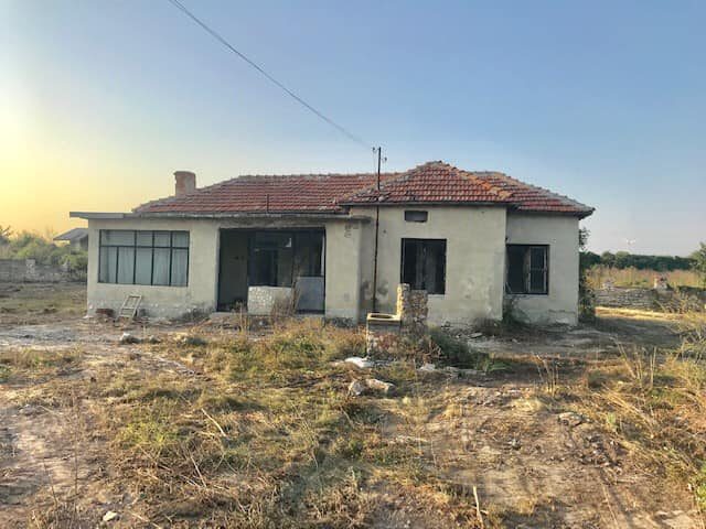 Maison confortable avec 2 150 m² de terrain à proximité de la mer et de la ville de Kavarna — photo 2