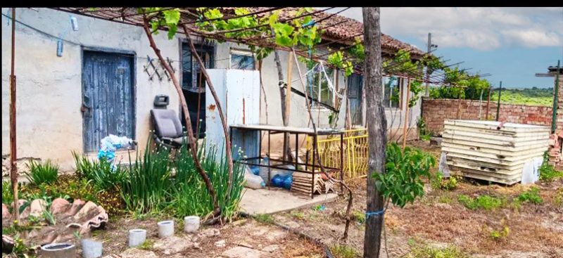 Maison de 80 m² à rénover, terrain de 5200 m², à 36 km de la ville de General Toshevo — photo 2
