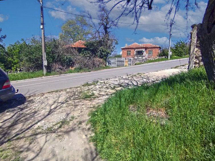 Земельный участок под застройку площадью 1100 кв.м, водоснабжение и электричество на границе, канализация, 25 км до моря. — фото 2