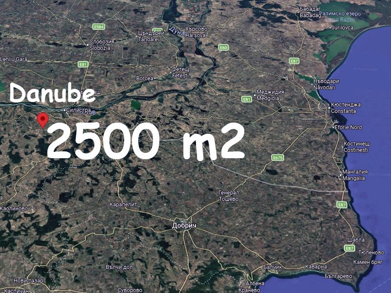 Земельный участок под застройку площадью 2500 кв.м, подключение к водопроводу, электричество на границе, 15 км до города Силистра и Дуная. — фото 1