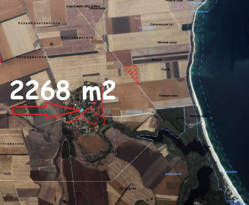 2268 sqm building plot, building visa, water and electricity at the border, 2 km to sea — photo 1