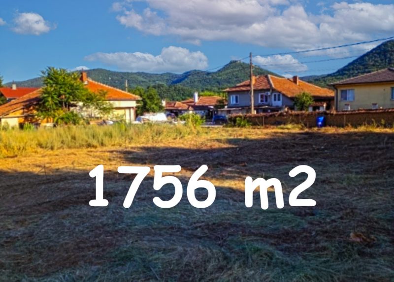 Terrain constructible de 1756 m², eau et électricité en bordure de route, village près du réservoir de Tsonevo, à 10 km de la ville de Dalgopol — photo 1