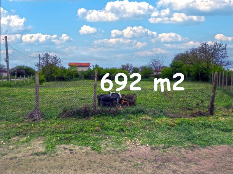 682 sqm building plot, water and electricity at the border,prefered village,  20 km to sea — photo 1