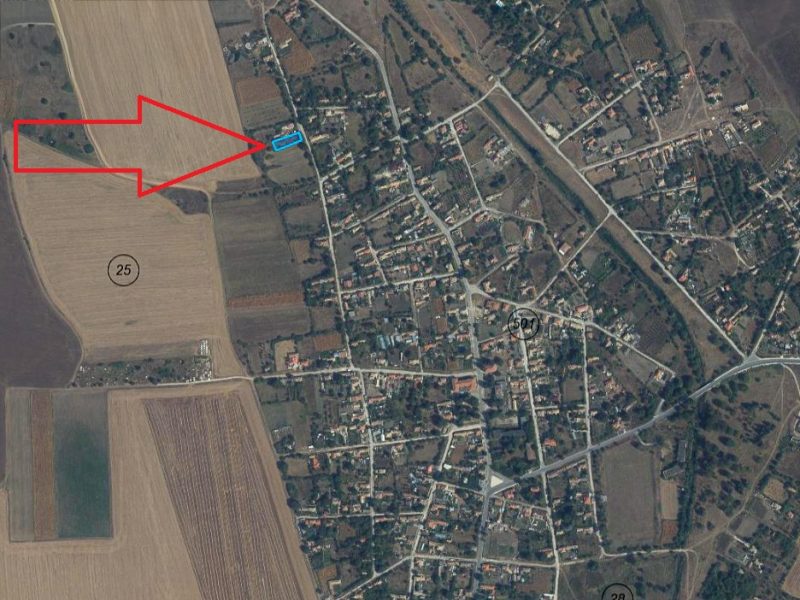Земельный участок под застройку площадью 733 кв.м, рядом с водопроводом и электричеством, в 40 км от аэропорта Варны. — фото 3